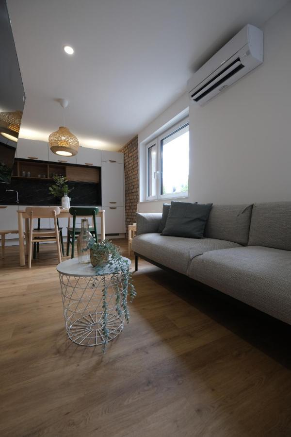 Apartments Emona Free Parking & Gym Lubiana Esterno foto